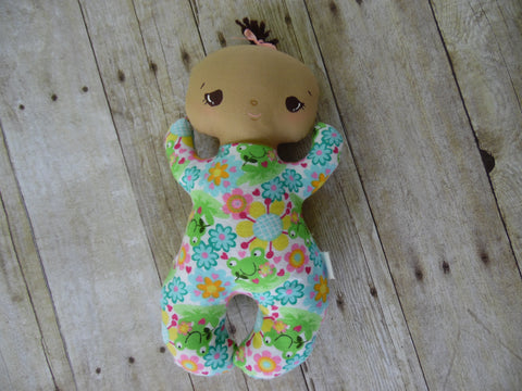 Butterbean Baby - Tan Girl - Floral/Frog Print